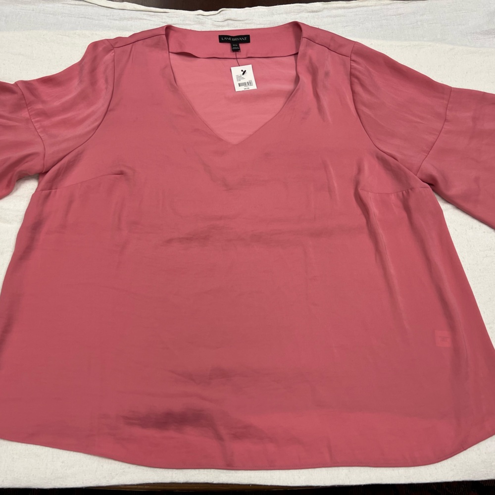NWT Lane Bryant 14/16 Chic V-Neck Blouse Rose  scalloped bell layered sleeves